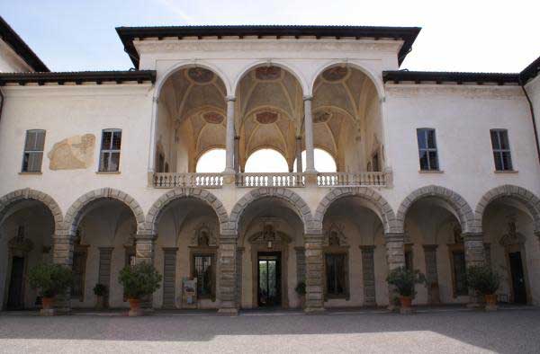 Sgomberi a Cesano Maderno